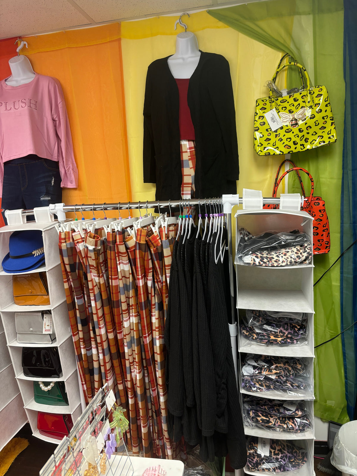 Elevate Your Wardrobe with Lifestyle Shopping: Embrace Your Curves!