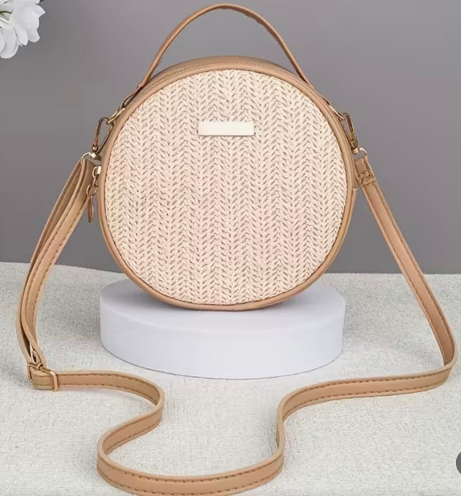 Round Raffia Crossbody Bag